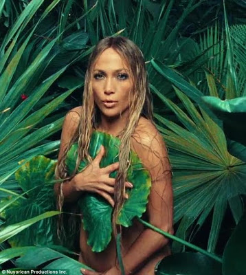 Jennifer Lopez goes naked with palm leaves for Ni Tu Ni Yo 